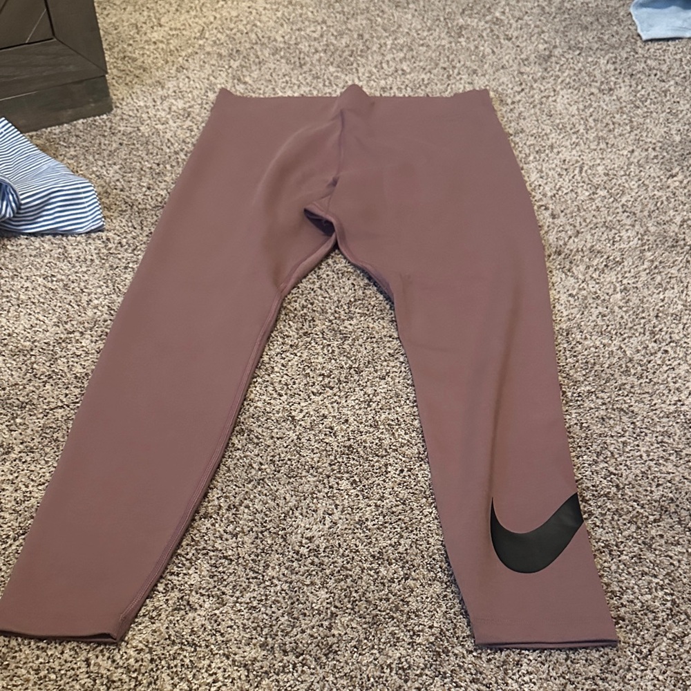 Nike Kids' Mauve Leggings with Black Swoosh